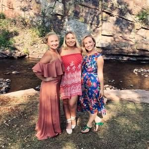 Meet your Posher, Renee